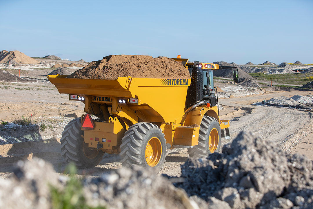 912GS Rear View Load On Route Constr Site